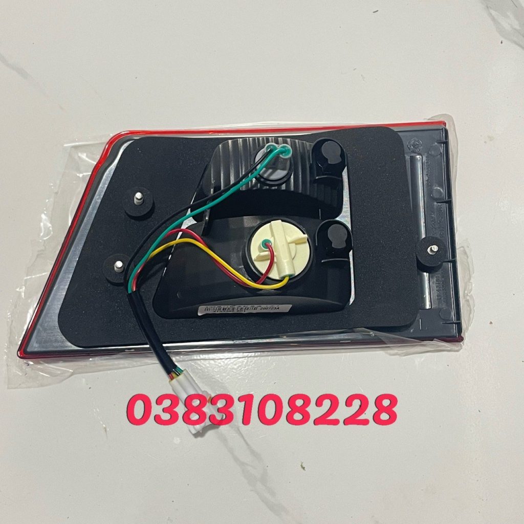 Đèn hậu Dongben SRM 990kg X30 bán tải