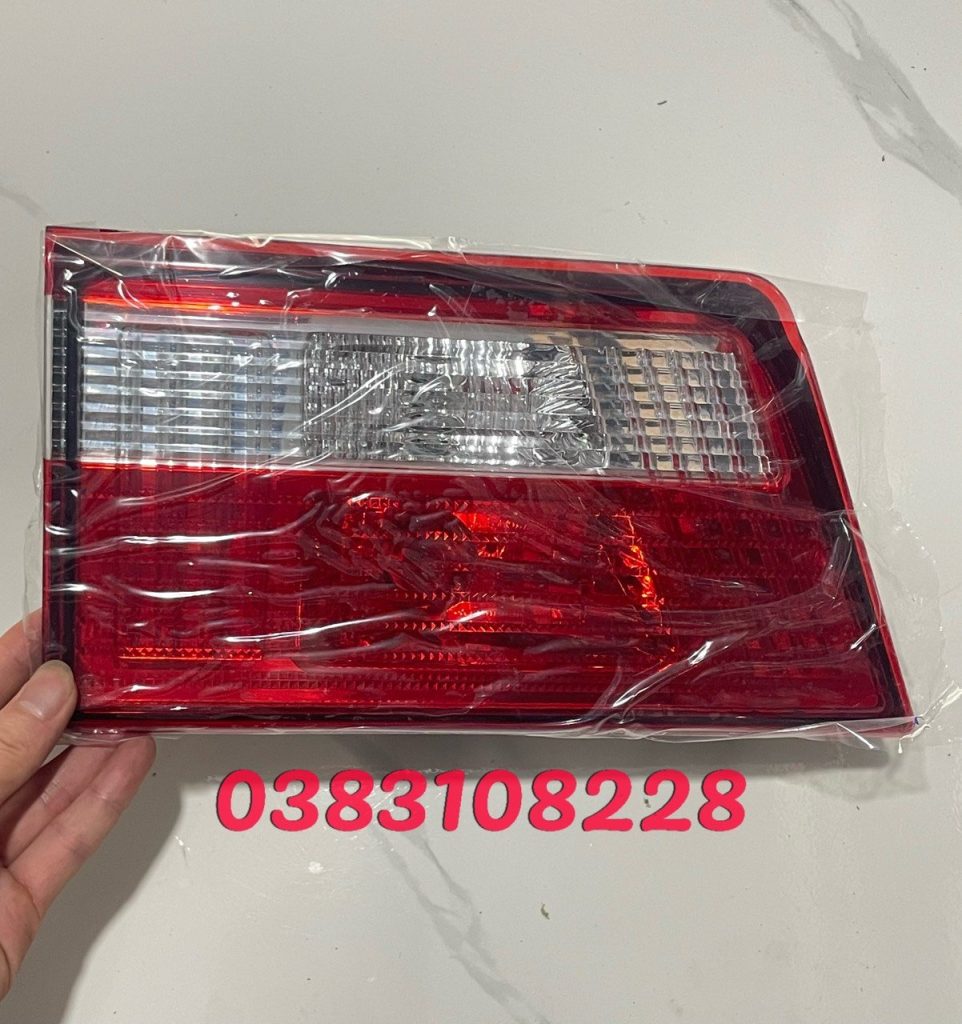 Đèn hậu trong Dongben X30
